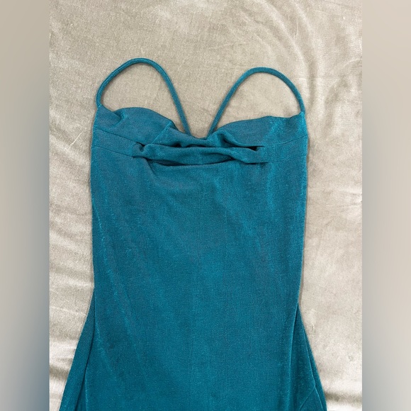 She is Us Midi Dress - Picture 3 of 4